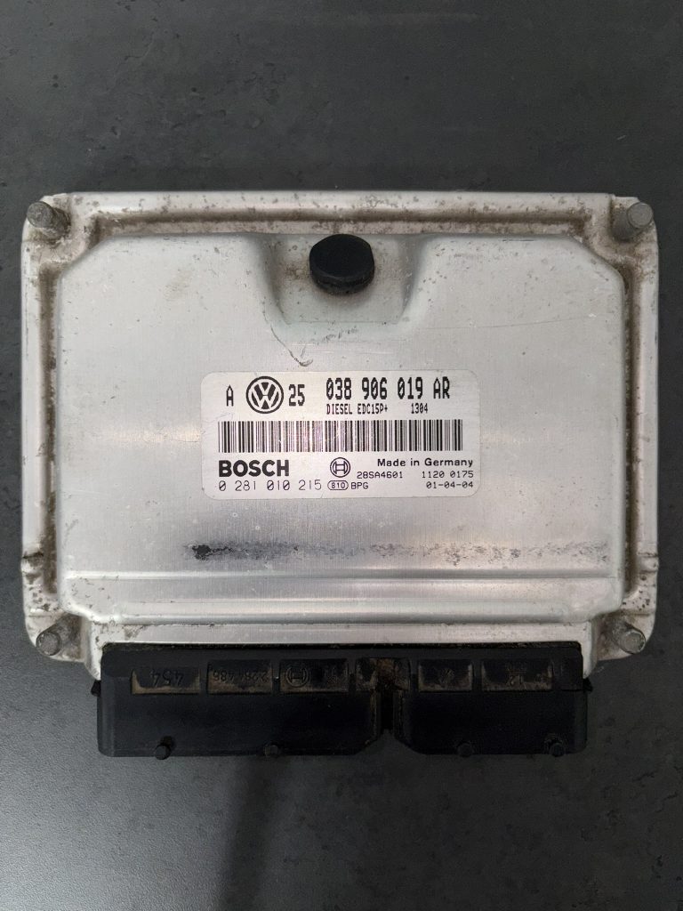 ECU 038906019AR 0281010215 EDC15P+ IMMO OFF