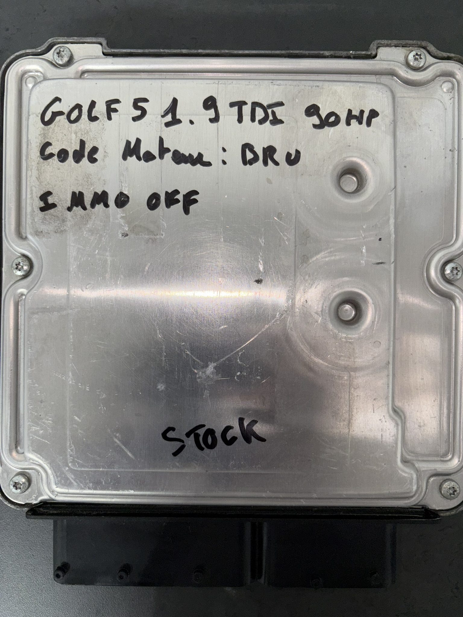 ECU 03G906016FS 0281011955 EDC16U1 IMMO OFF