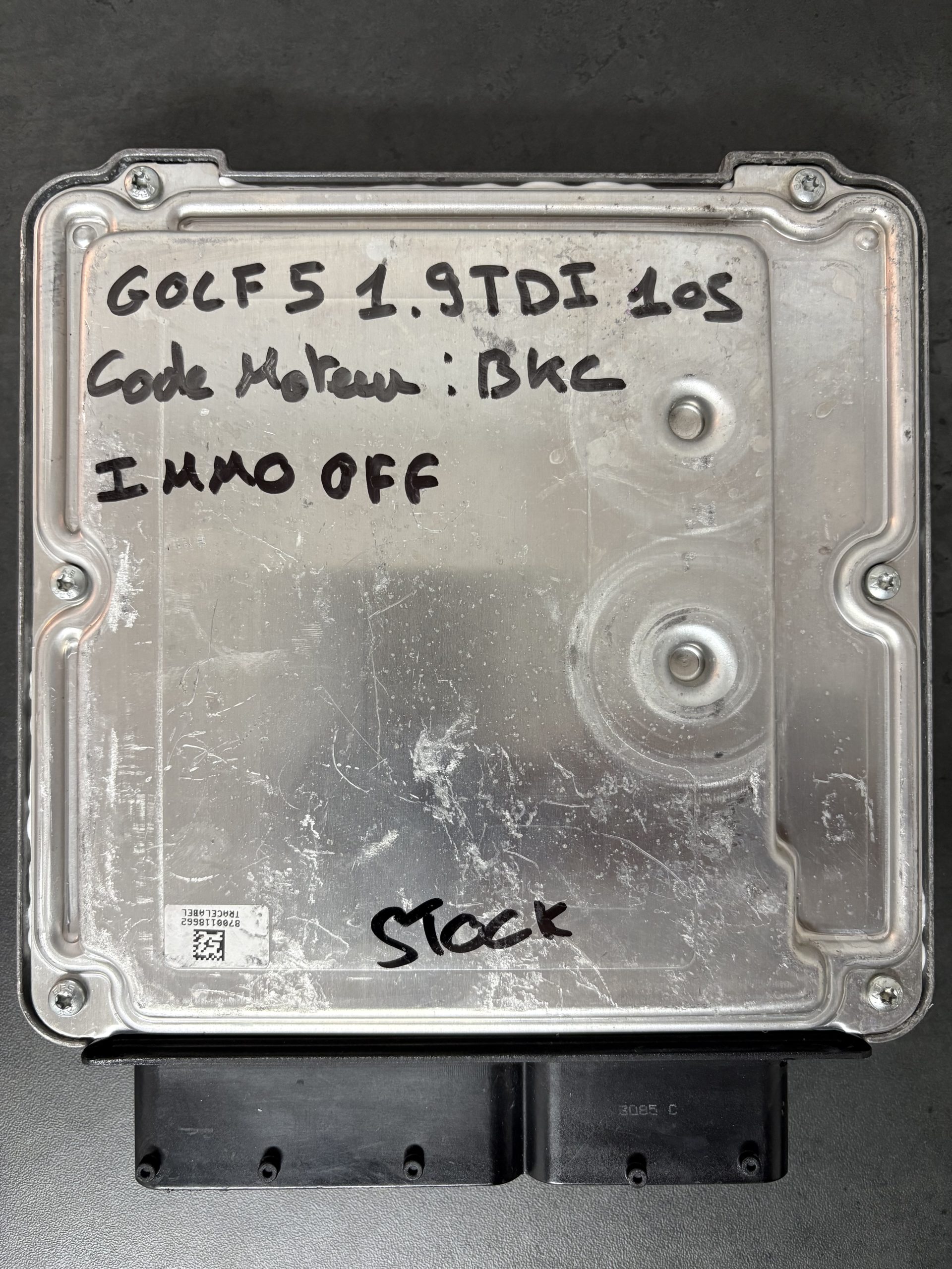 ECU 03G906016R 0281012220 EDC16U1 – IMMO OFF