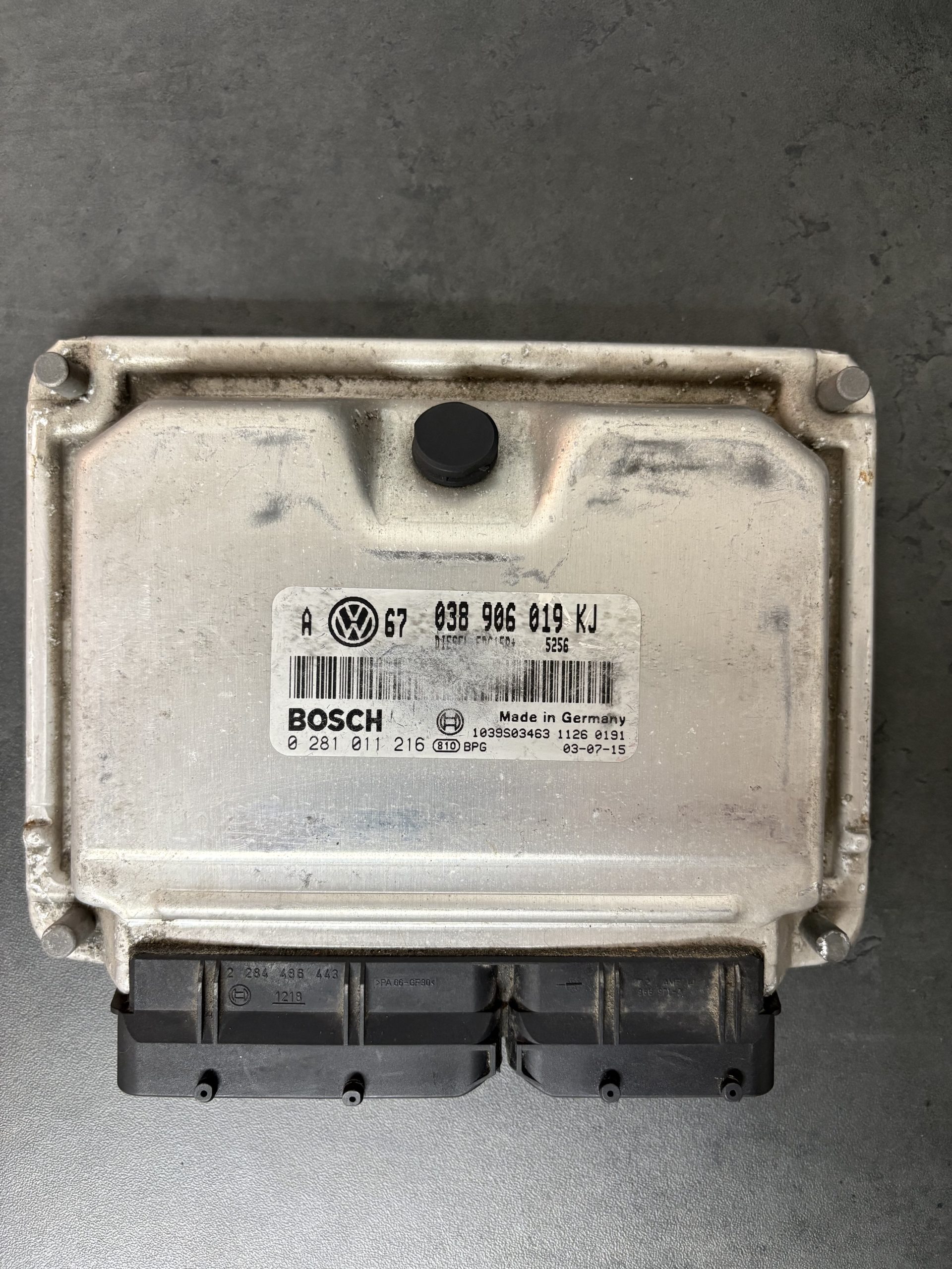 ECU 038906019KJ 0281011216 EDC15P+ – IMMO OFF