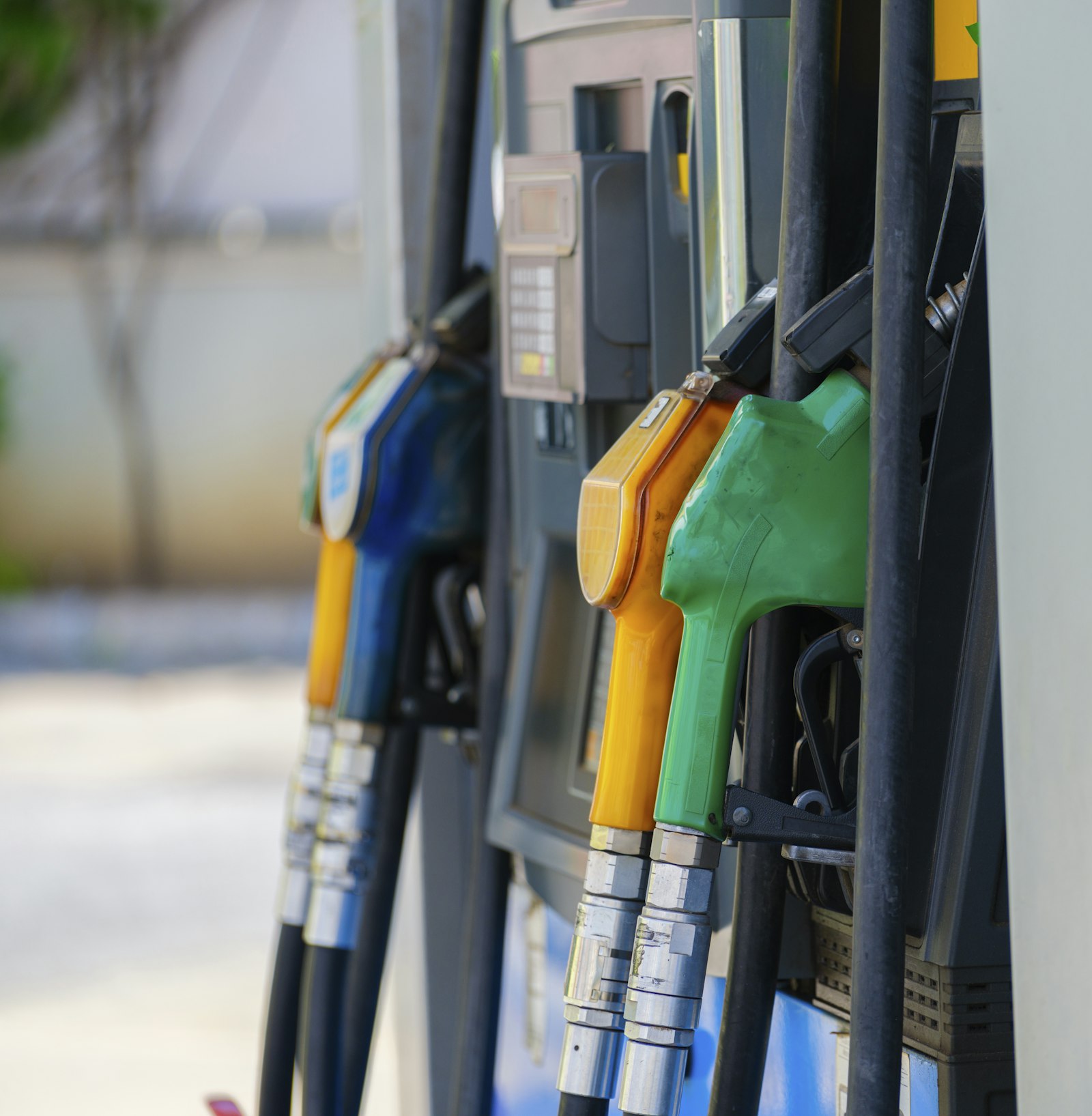Roulez à l’Éthanol E85 : Divisez votre facture de carburant par 2 dès demain !